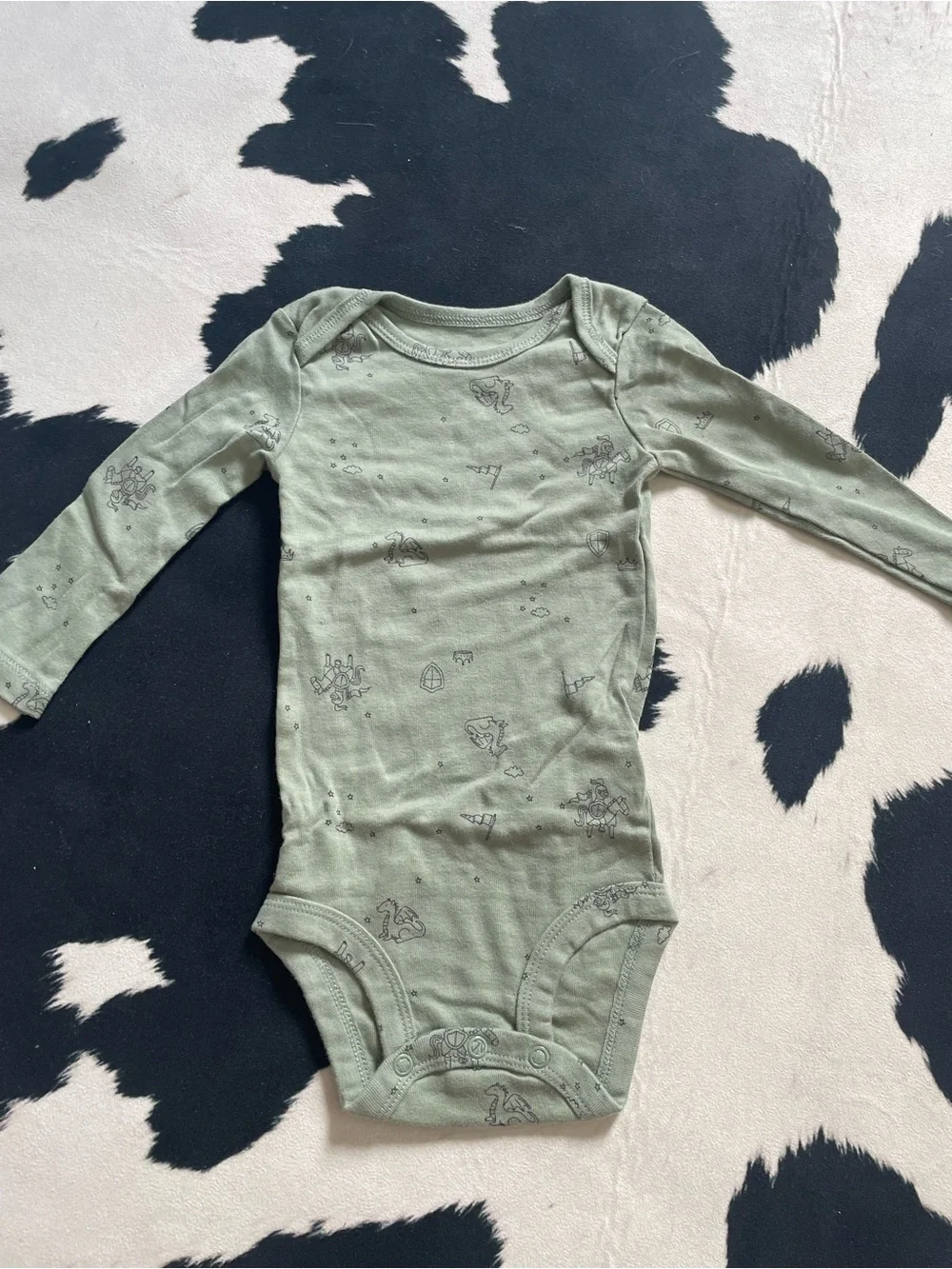 2/$12 Carters Dragon and Knight Outfit